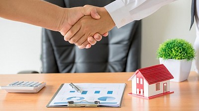 Hai un progetto in mente ma non sai come finanziarlo? Trova l'opzione di finanziamento ideale per realizzare i tuoi sogni, che si tratti dell'acquisto di un immobile, dello sviluppo della tua attività o della necessità di personale. Scopri le migliori soluzioni disponibili, confronta le offerte e scegli quella più adatta alla tua situazione finanziaria. Con i giusti consigli e gli strumenti, accedi facilmente al finanziamento adatto alle tue esigenze.